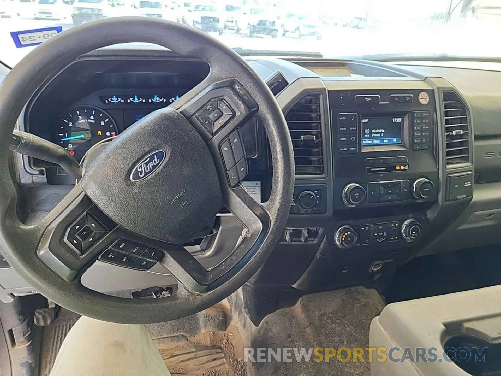 27 Photograph of a damaged car 1FT7X2B66KEF57461 FORD F250 2019