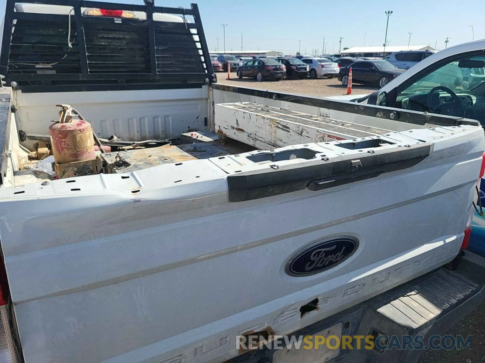 1 Фотография поврежденного автомобиля 1FT7X2B66KEG72609 FORD F250 2019