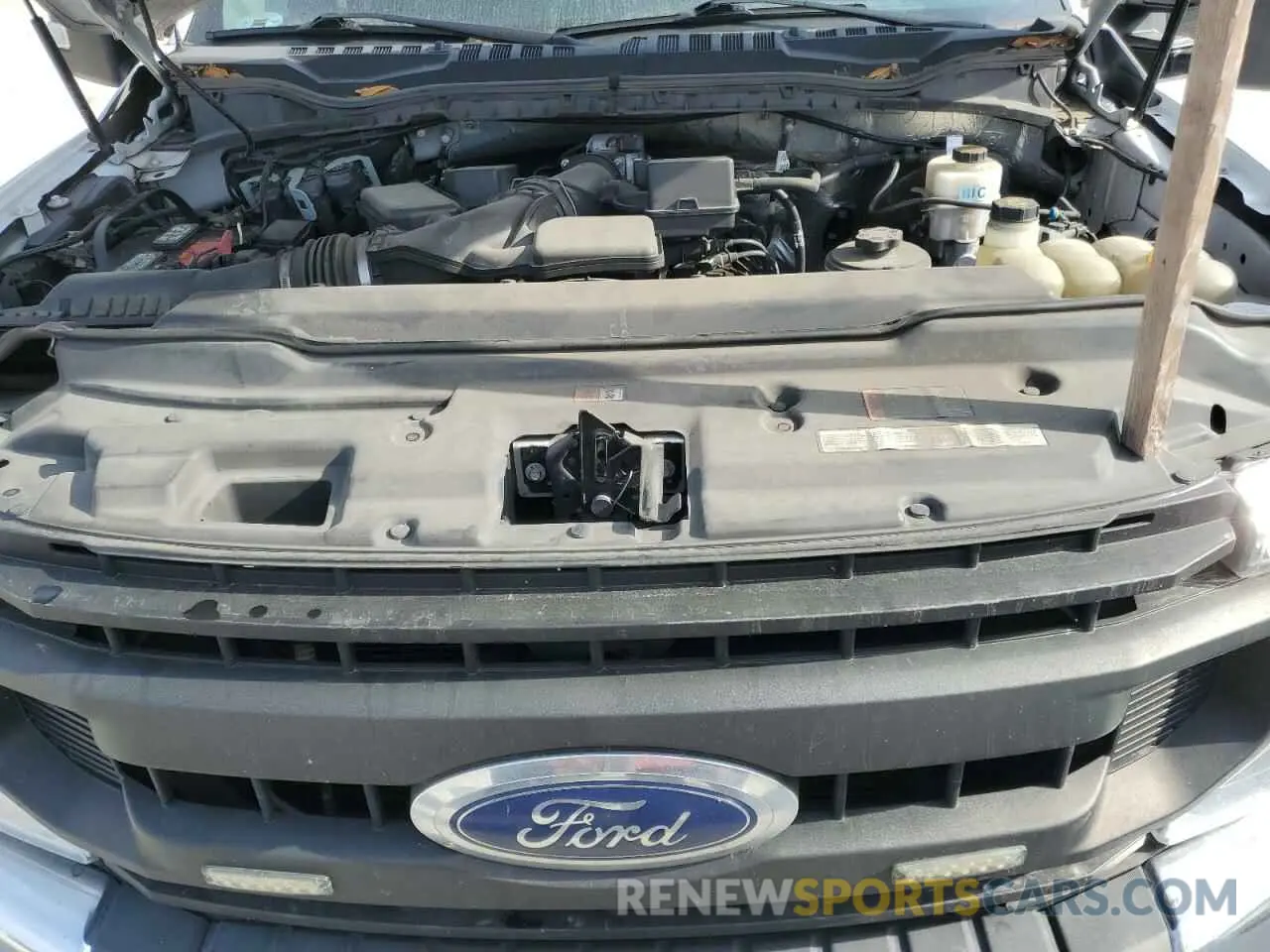 11 Photograph of a damaged car 1FT7W2B60LEE03669 FORD F250 2020