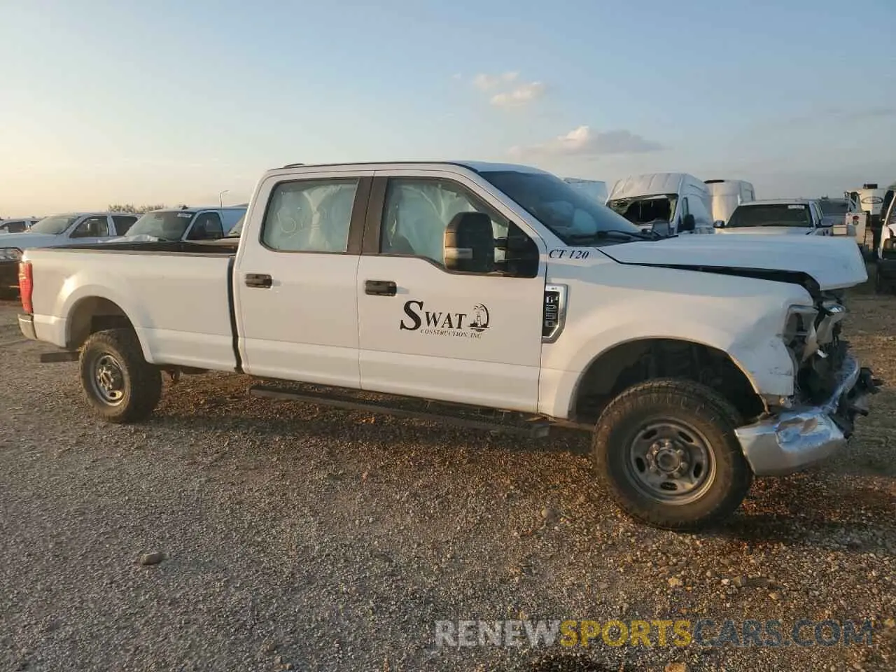 4 Photograph of a damaged car 1FT7W2B62LED97681 FORD F250 2020