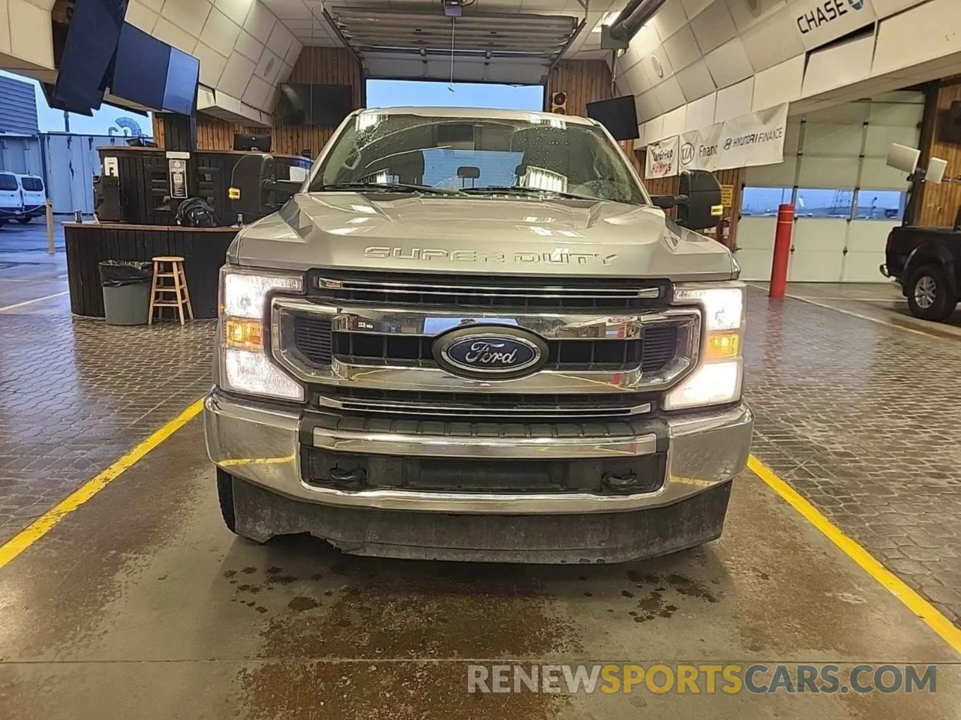 15 Photograph of a damaged car 1FT7W2B68LED71019 FORD F250 2020