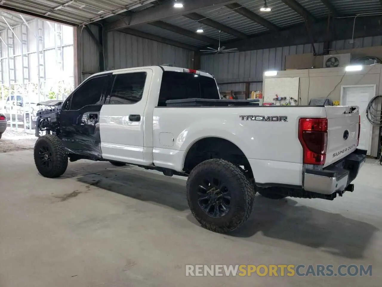 2 Photograph of a damaged car 1FT7W2BN4LEE31059 FORD F250 2020