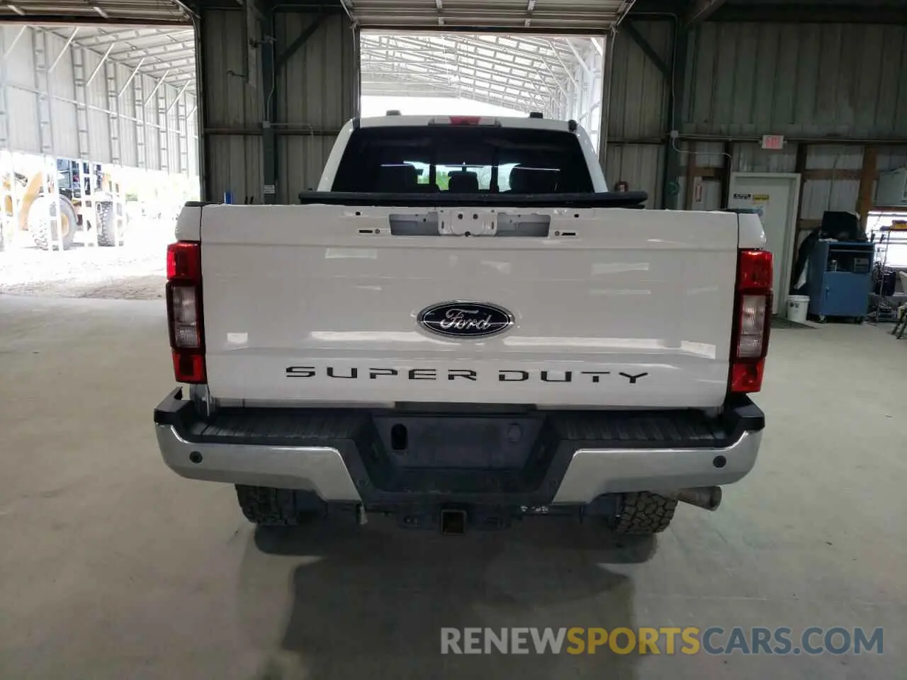 6 Photograph of a damaged car 1FT7W2BN4LEE31059 FORD F250 2020
