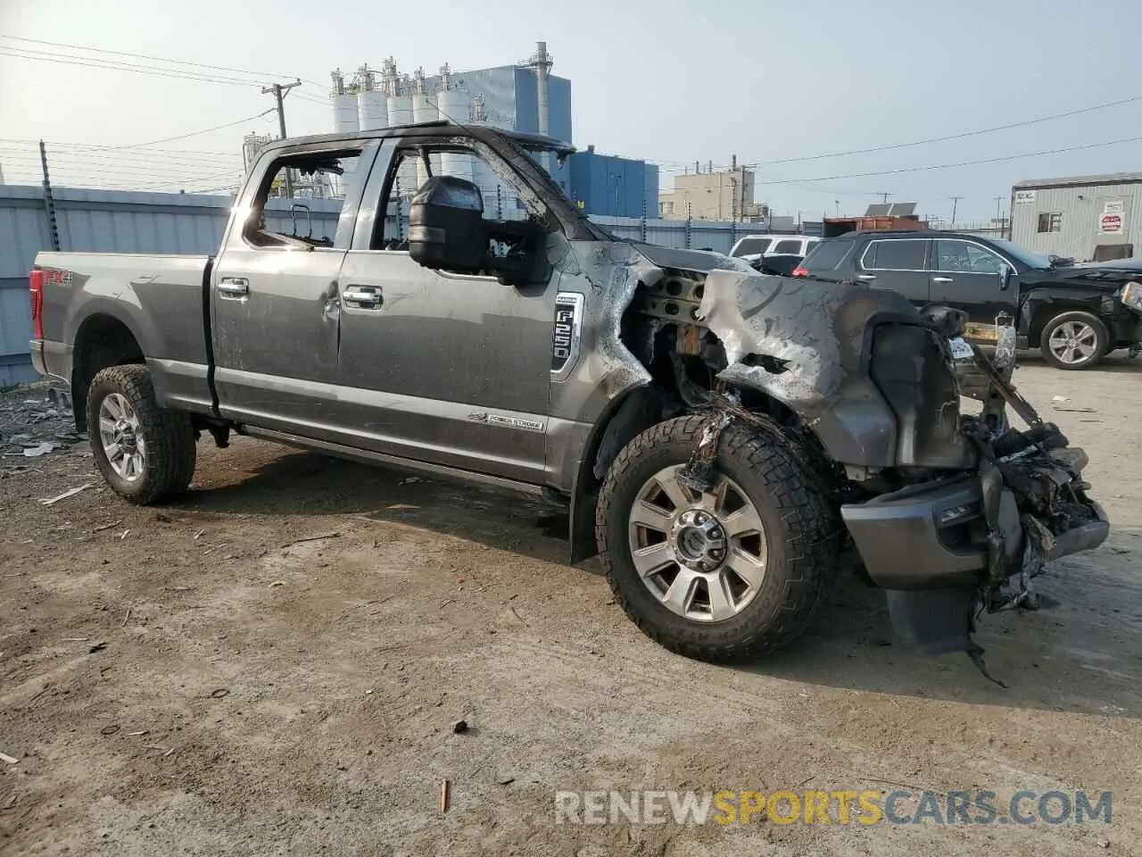 4 Photograph of a damaged car 1FT7W2BT6LEE36813 FORD F250 2020