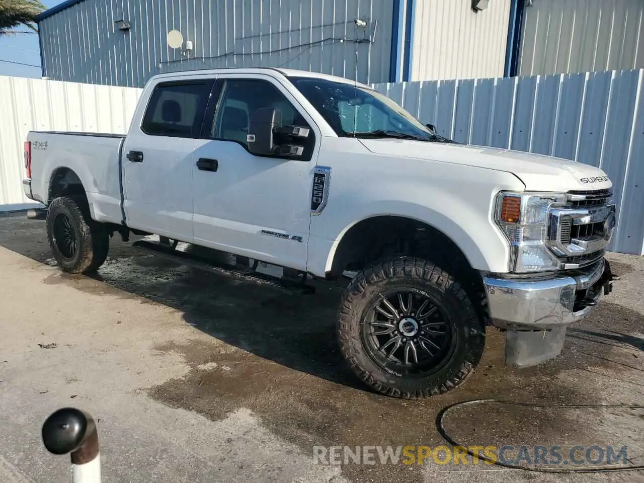 4 Photograph of a damaged car 1FT7W2BTXLEC45296 FORD F250 2020
