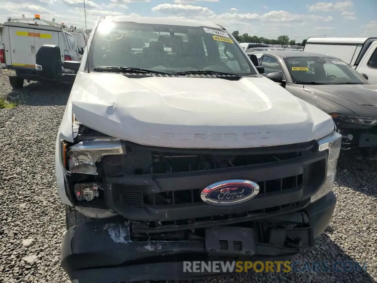 5 Photograph of a damaged car 1FT7X2A69LED67060 FORD F250 2020