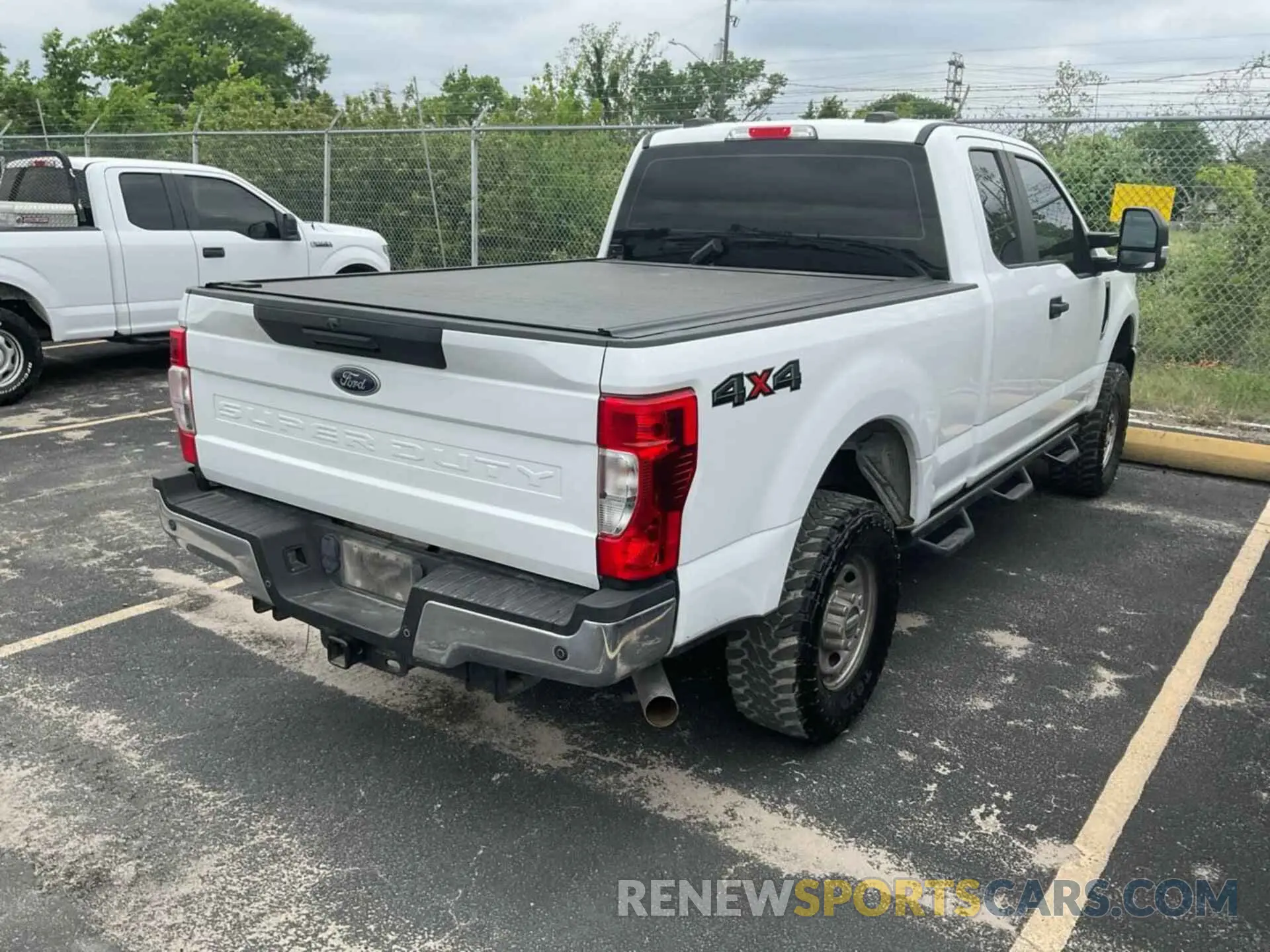 11 Фотография поврежденного автомобиля 1FT7X2B6XLEE33369 FORD F250 2020