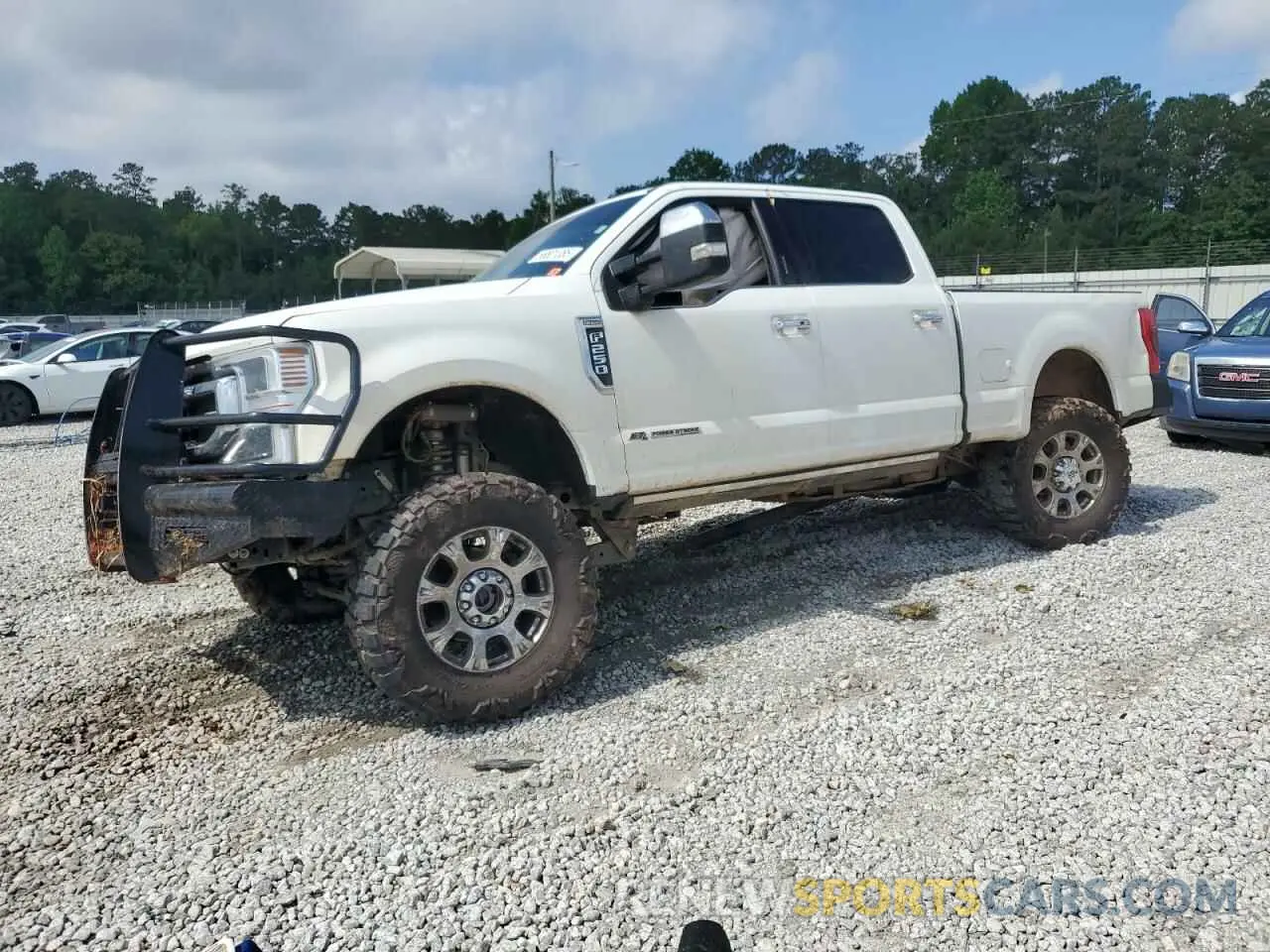 1 Photograph of a damaged car 1FT8W2BT0LED82218 FORD F250 2020