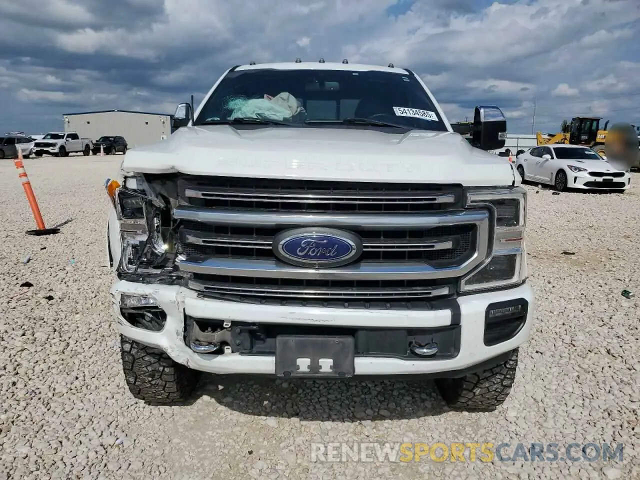 5 Photograph of a damaged car 1FT8W2BT1LEC87618 FORD F250 2020