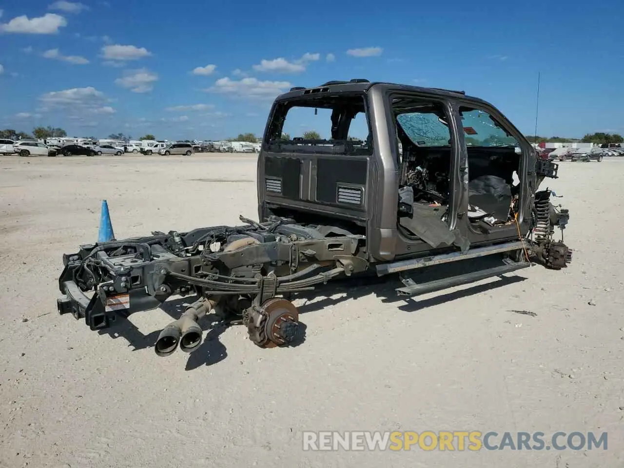 3 Photograph of a damaged car 1FT8W2BT3LED61816 FORD F250 2020