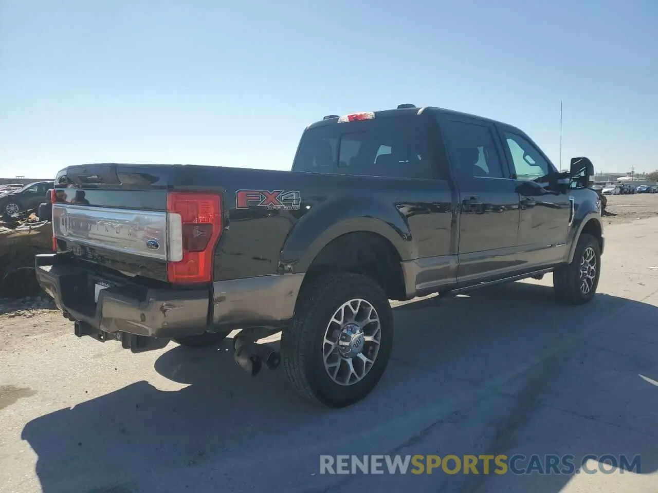 3 Фотография поврежденного автомобиля 1FT8W2BT5LEC88402 FORD F250 2020