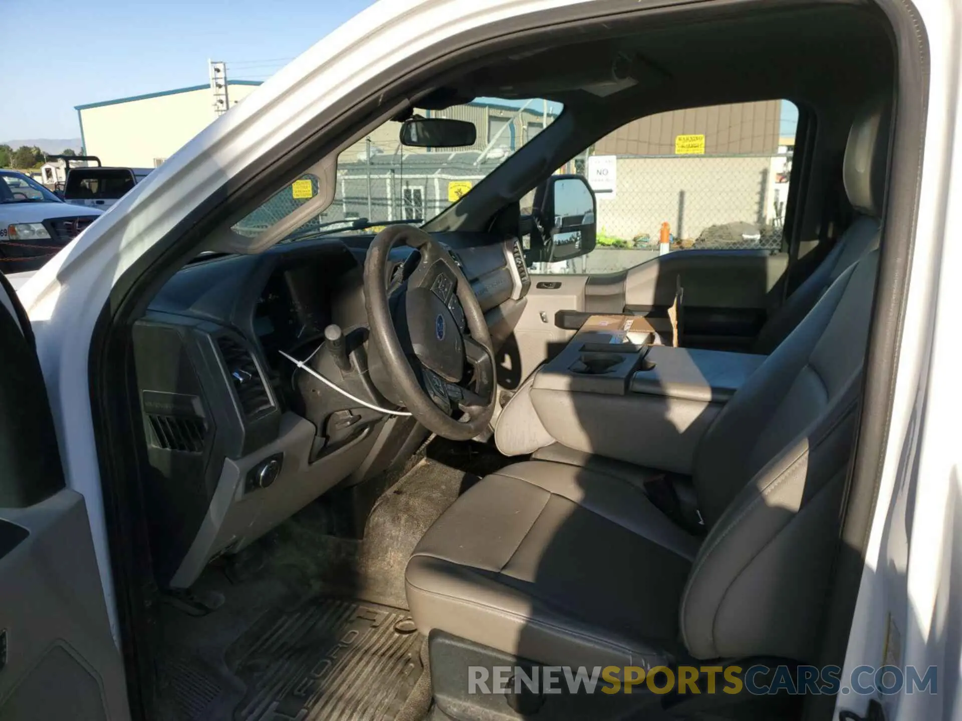 7 Photograph of a damaged car 1FTBF2B66LED41639 FORD F250 2020