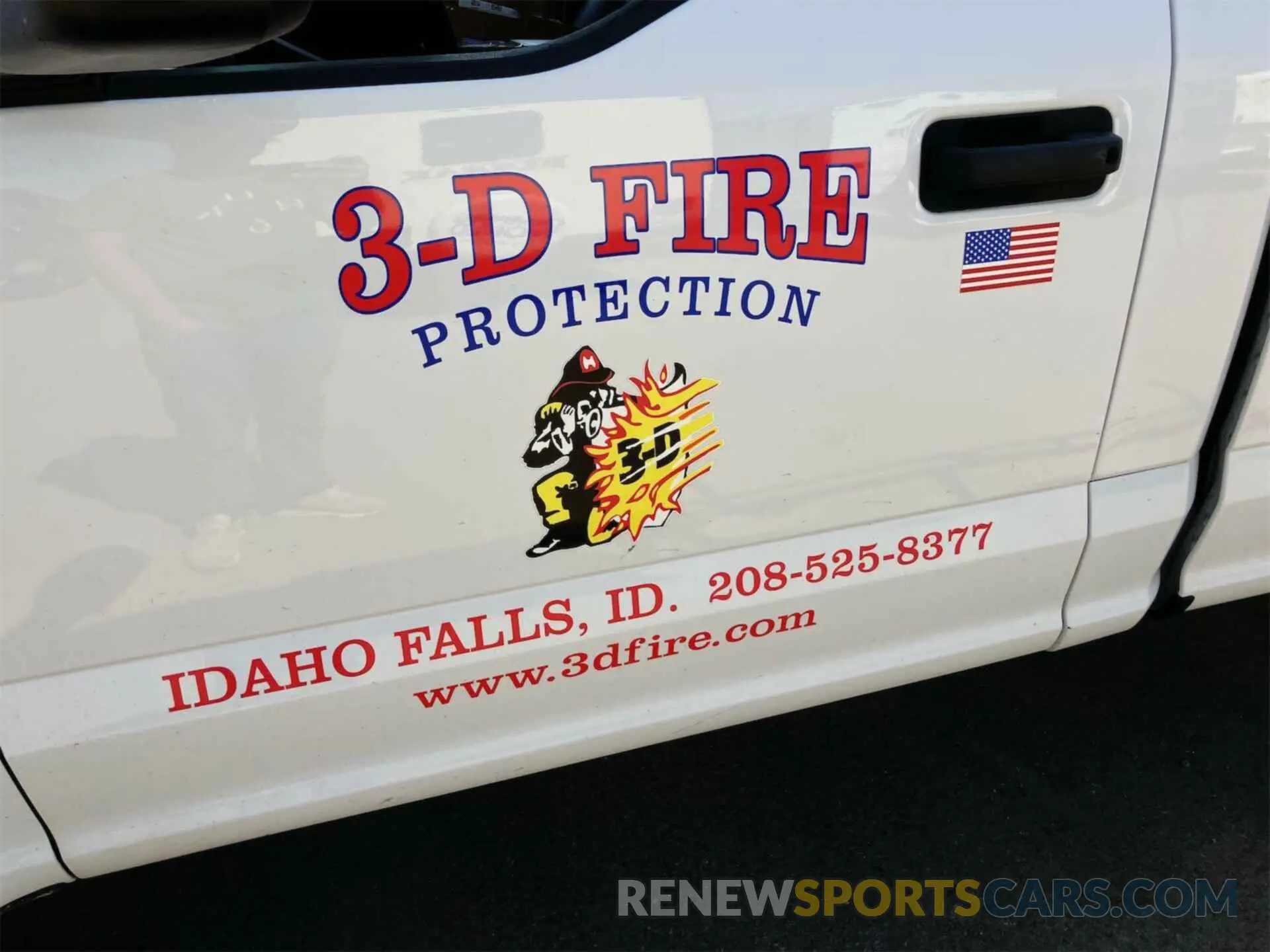 8 Photograph of a damaged car 1FTBF2B66LED41639 FORD F250 2020