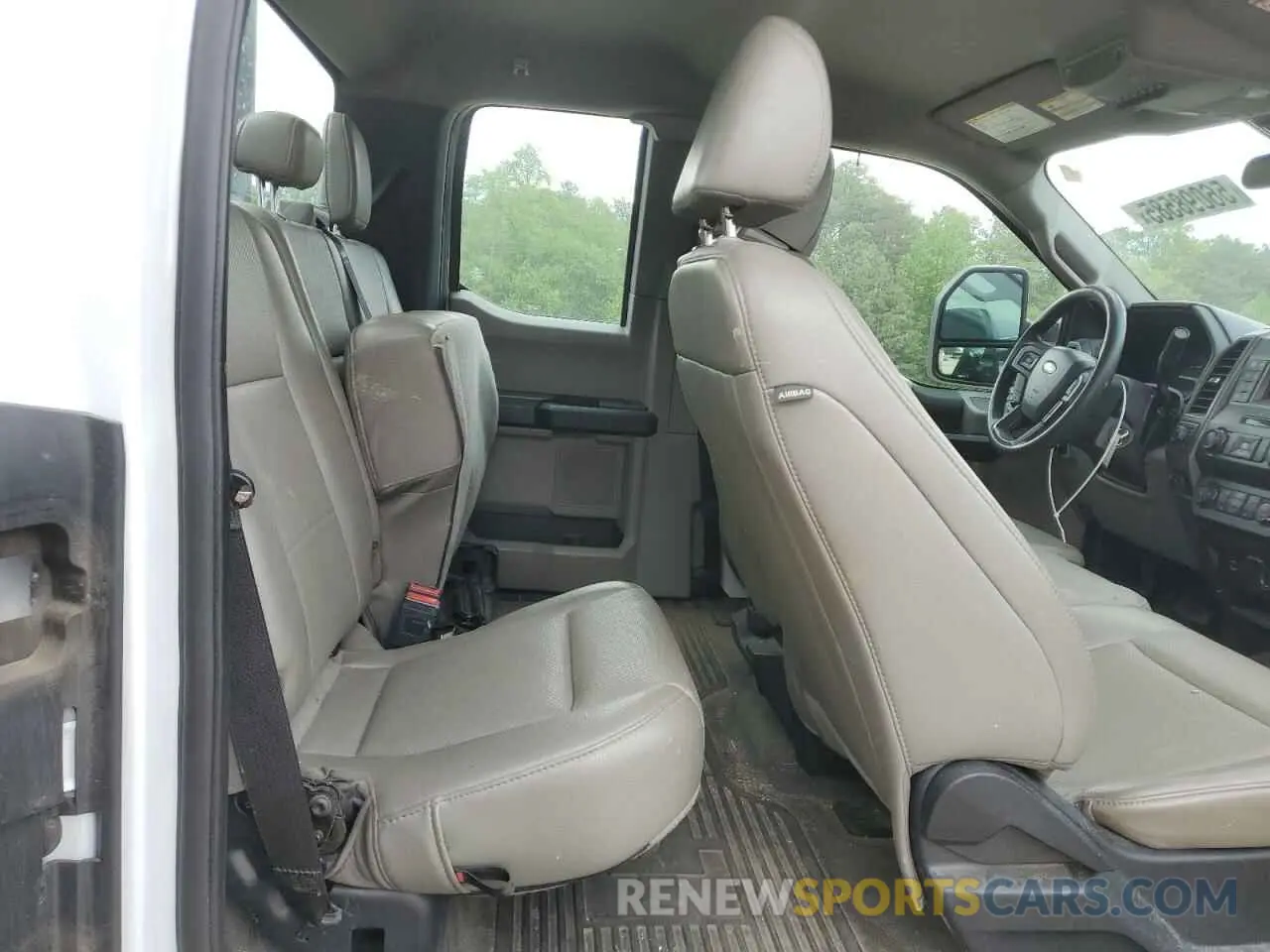 10 Photograph of a damaged car 1FD7X2B67MEC42991 FORD F250 2021