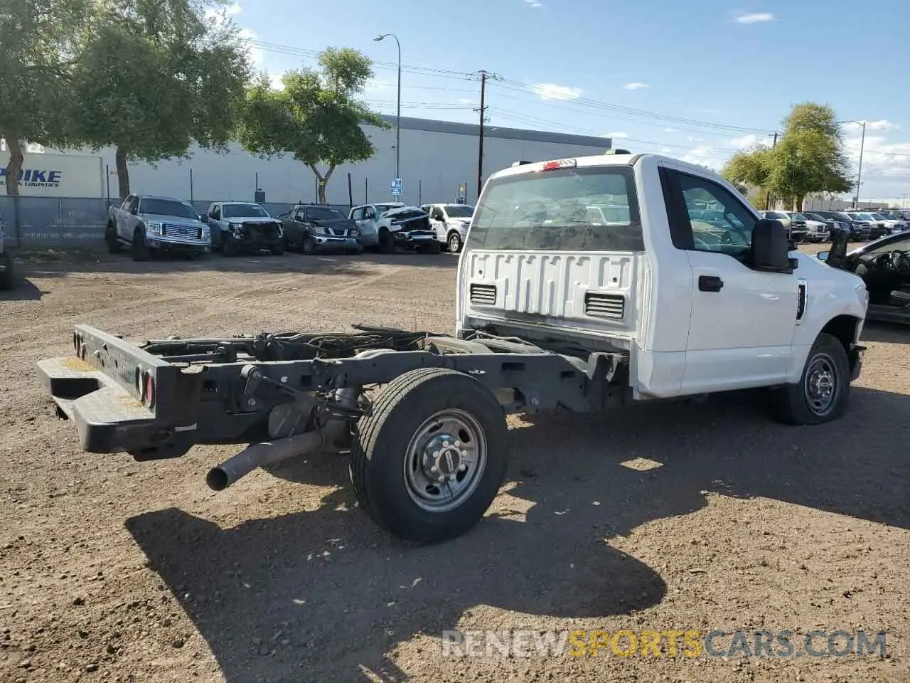 3 Фотография поврежденного автомобиля 1FDBF2A69MEE17496 FORD F250 2021