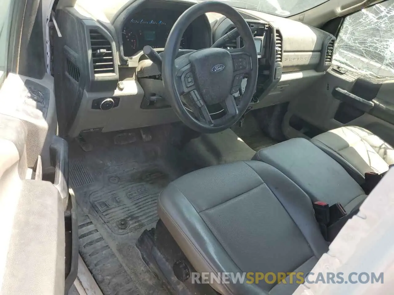 8 Photograph of a damaged car 1FT7W2A63MED23950 FORD F250 2021