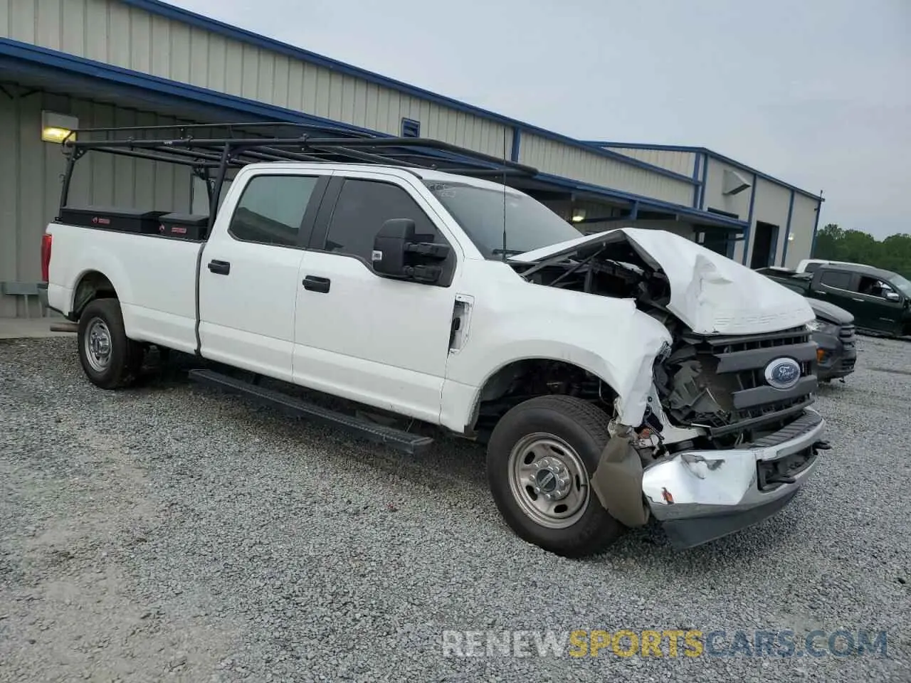 4 Photograph of a damaged car 1FT7W2A62NEG43374 FORD F250 2022