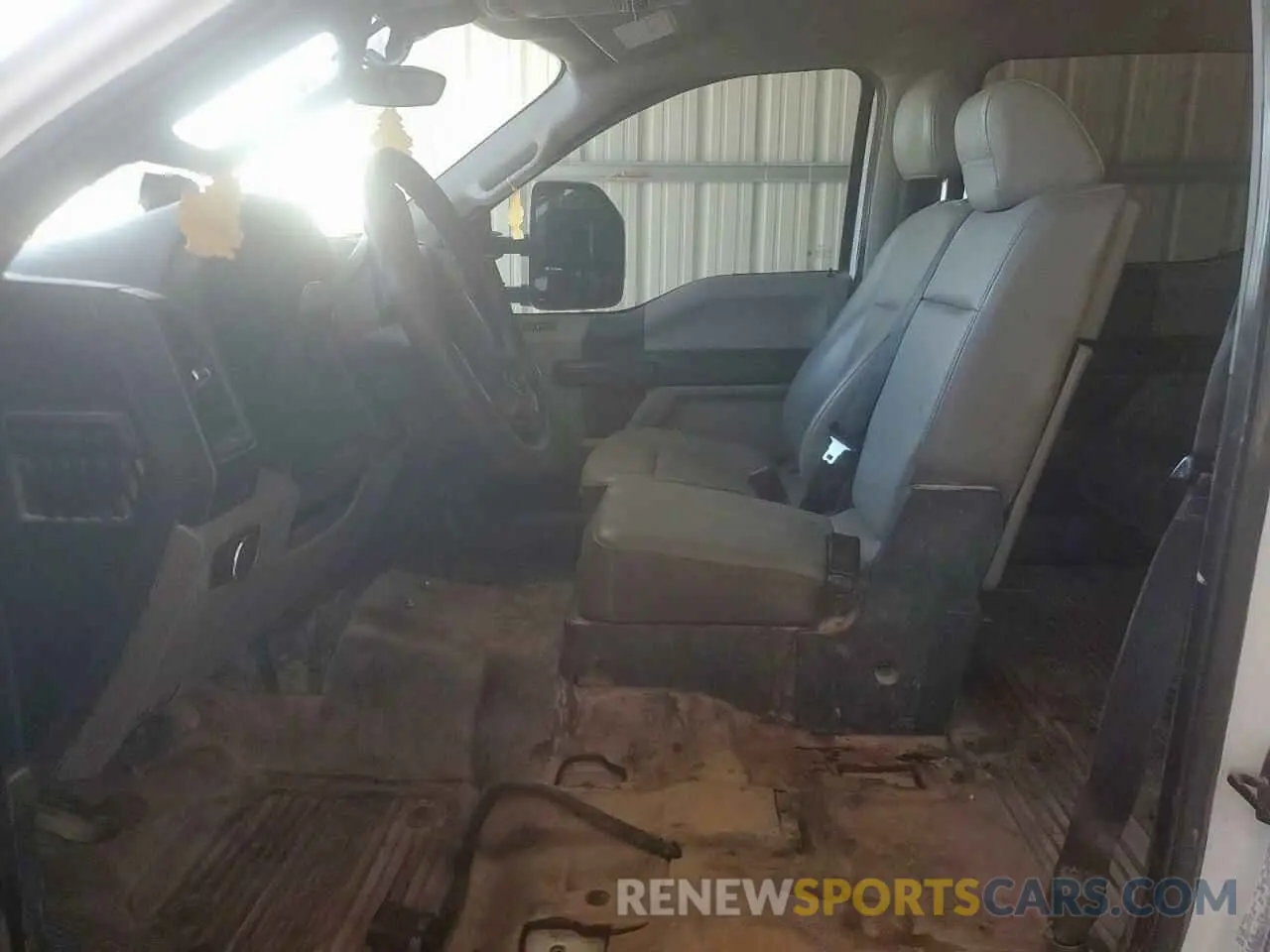7 Photograph of a damaged car 1FT7W2B66NEC14298 FORD F250 2022