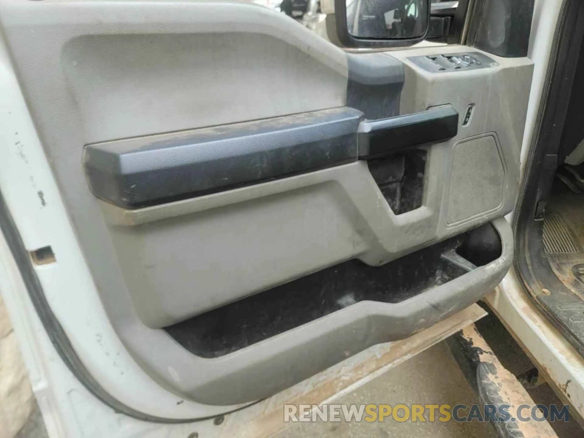3 Фотография поврежденного автомобиля 1FT7W2BT1NEE43199 FORD F250 2022