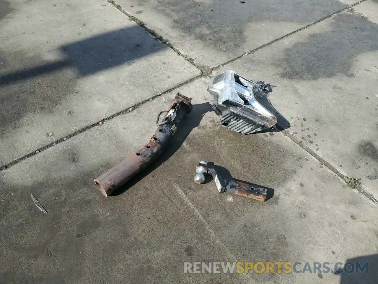 12 Photograph of a damaged car 1FT7W2BT2NED75527 FORD F250 2022
