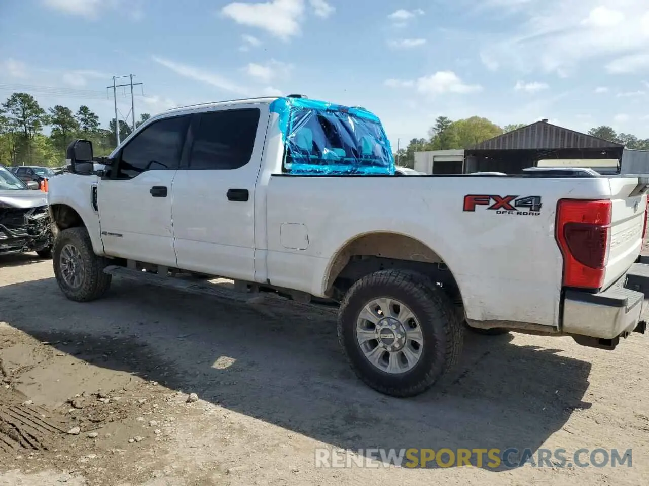 2 Photograph of a damaged car 1FT7W2BT4NEG36401 FORD F250 2022
