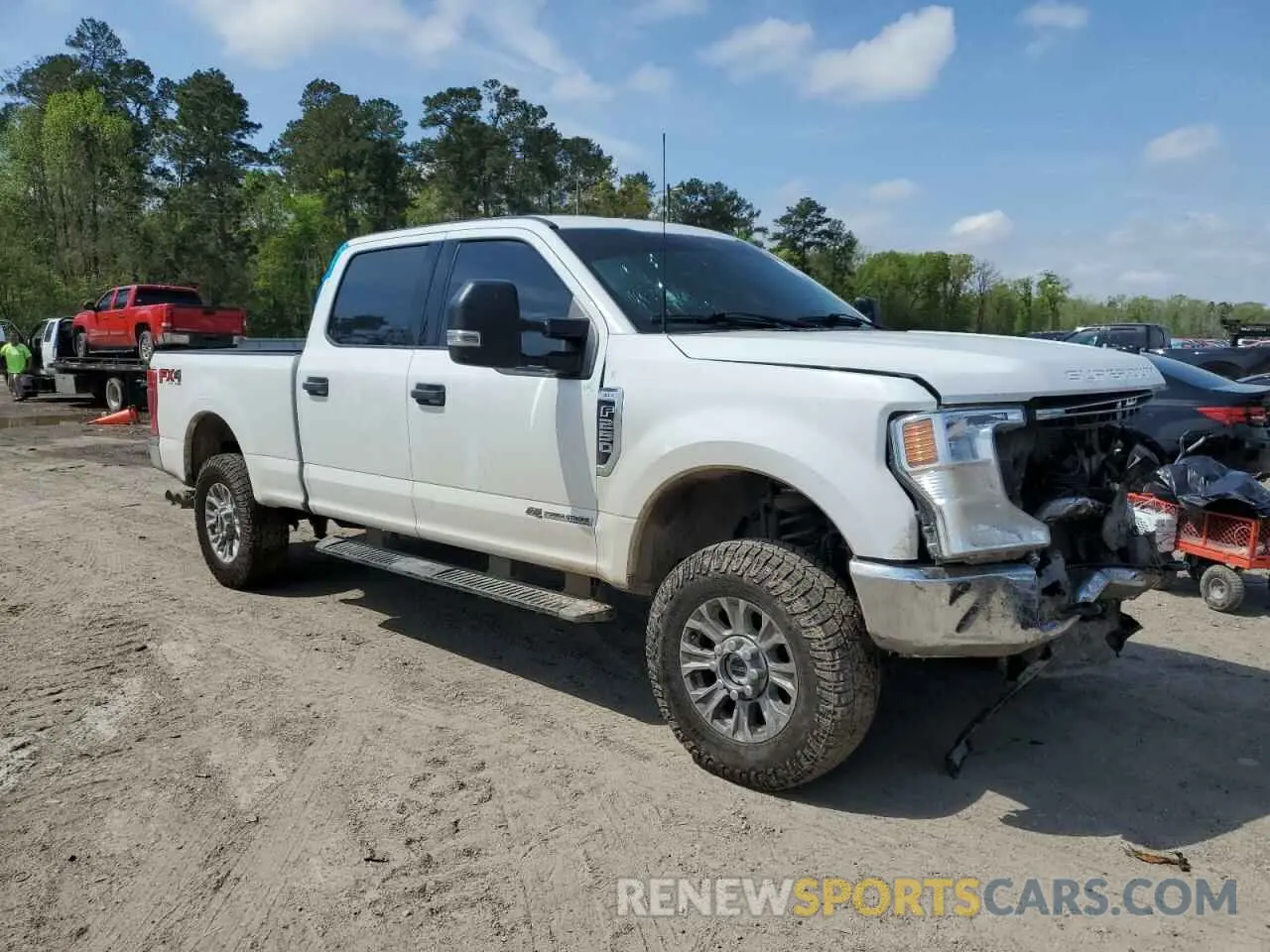 4 Photograph of a damaged car 1FT7W2BT4NEG36401 FORD F250 2022