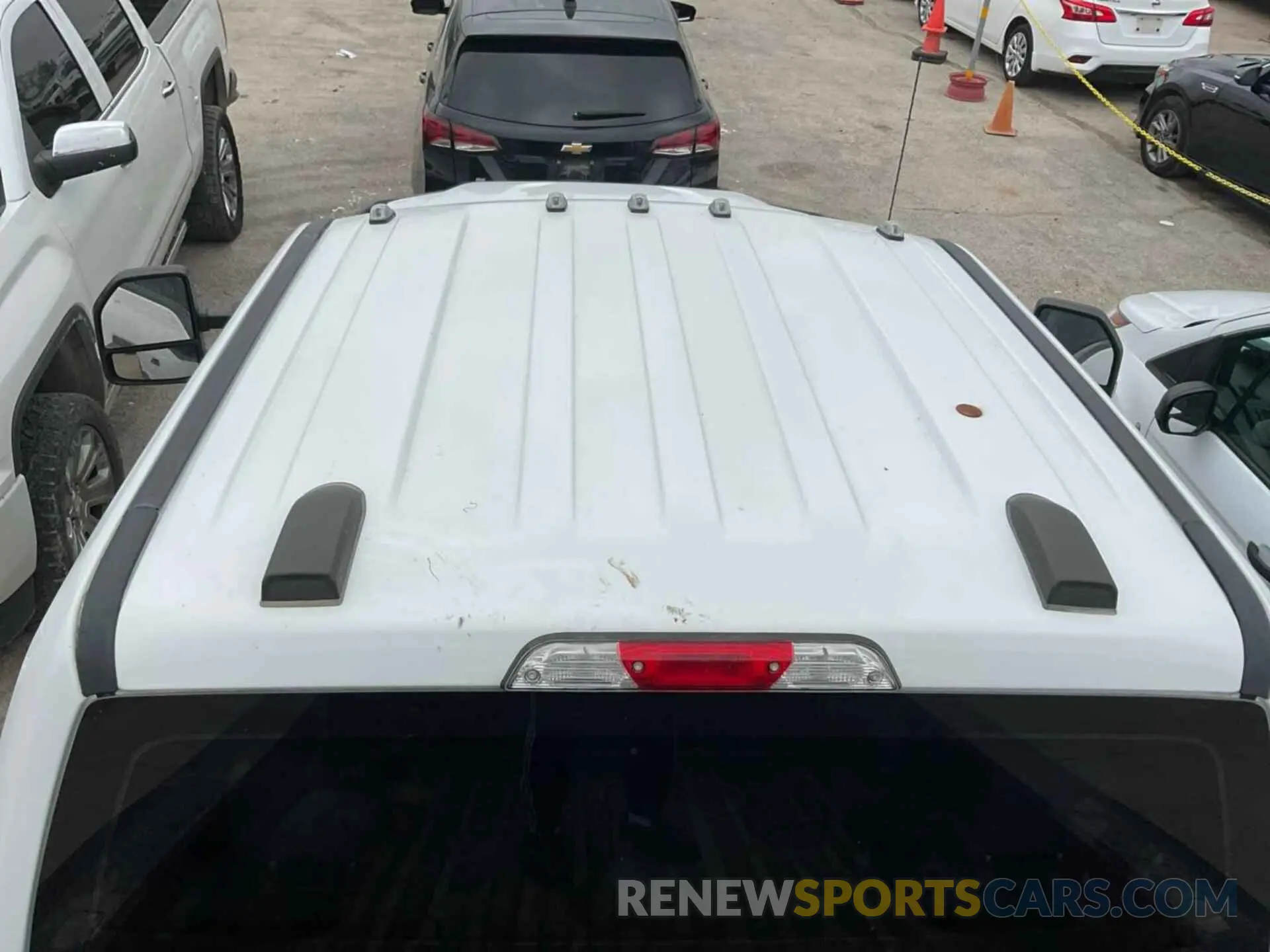 17 Photograph of a damaged car 1FT7X2B63NEE90693 FORD F250 2022