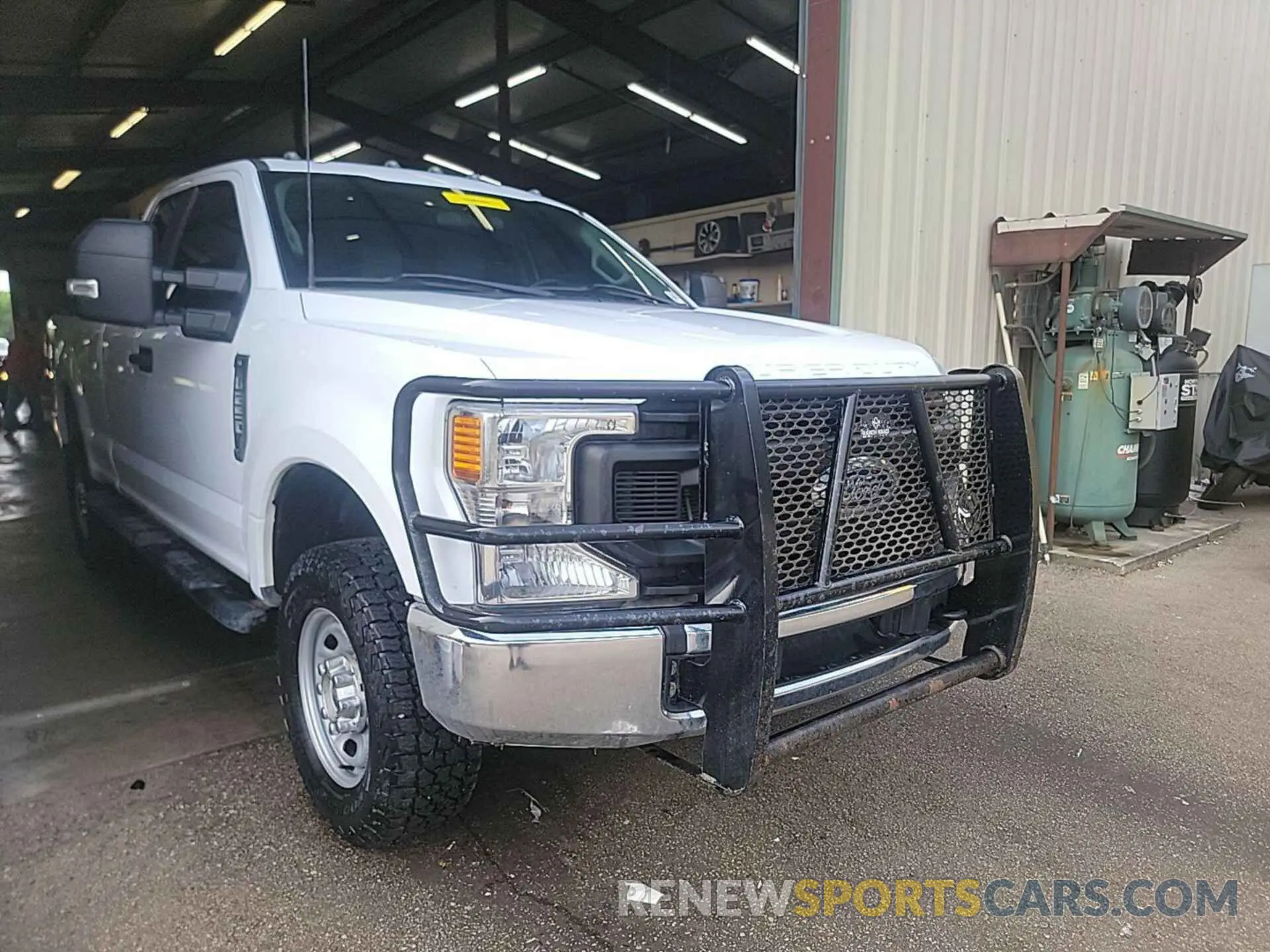11 Фотография поврежденного автомобиля 1FT7X2B64NEE58173 FORD F250 2022