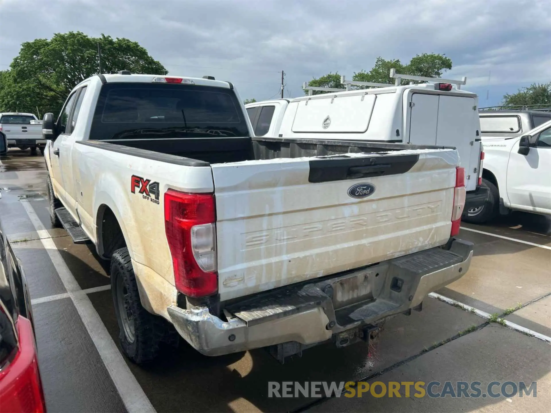 23 Photograph of a damaged car 1FT7X2BN1NED45630 FORD F250 2022