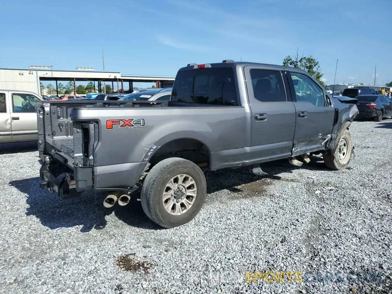 3 Photograph of a damaged car 1FT8W2BT1NED86930 FORD F250 2022