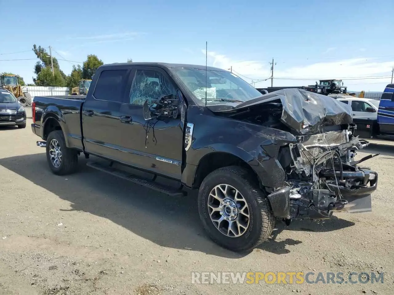 4 Photograph of a damaged car 1FT8W2BT4NEF58030 FORD F250 2022