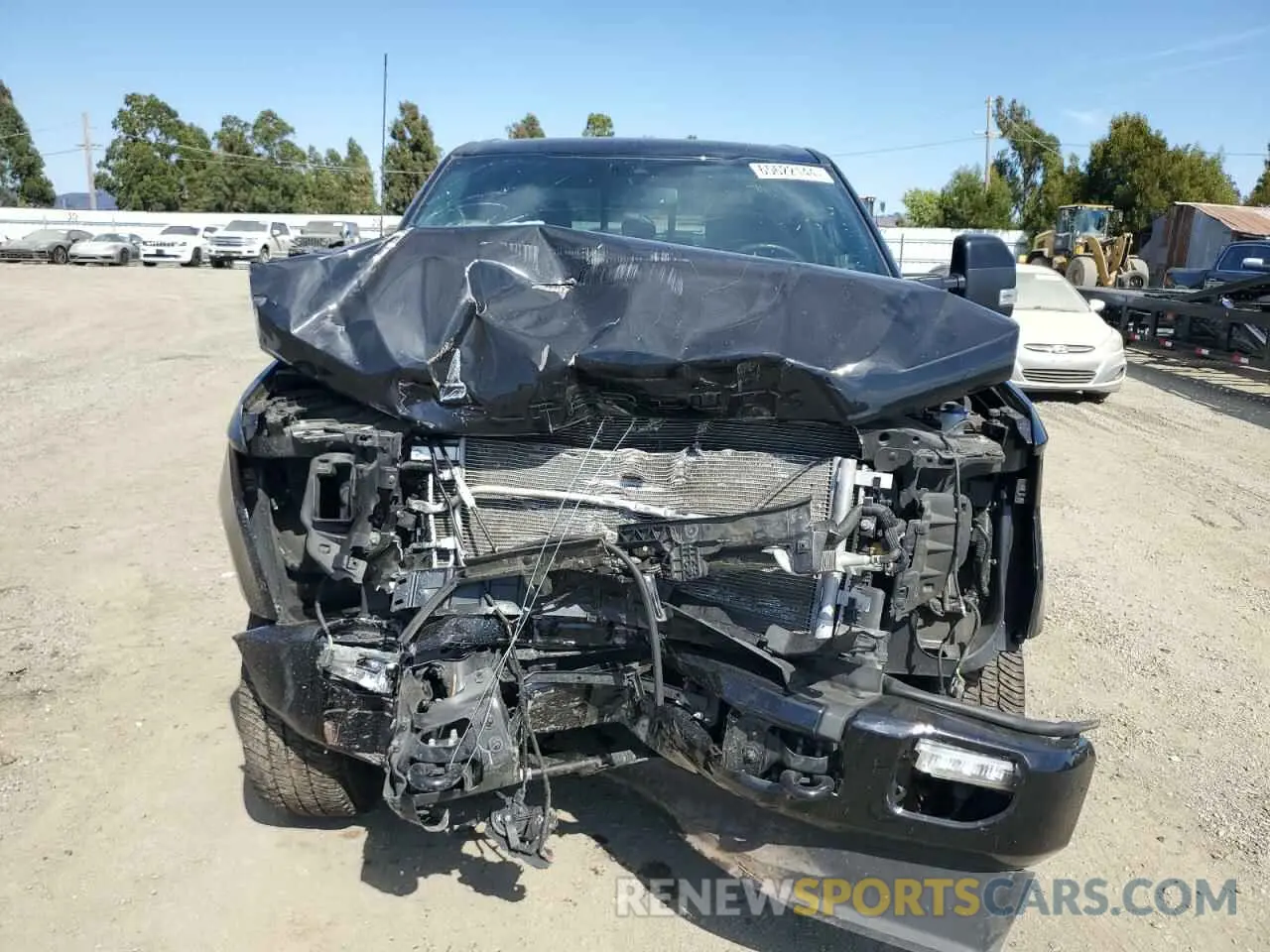 5 Photograph of a damaged car 1FT8W2BT4NEF58030 FORD F250 2022