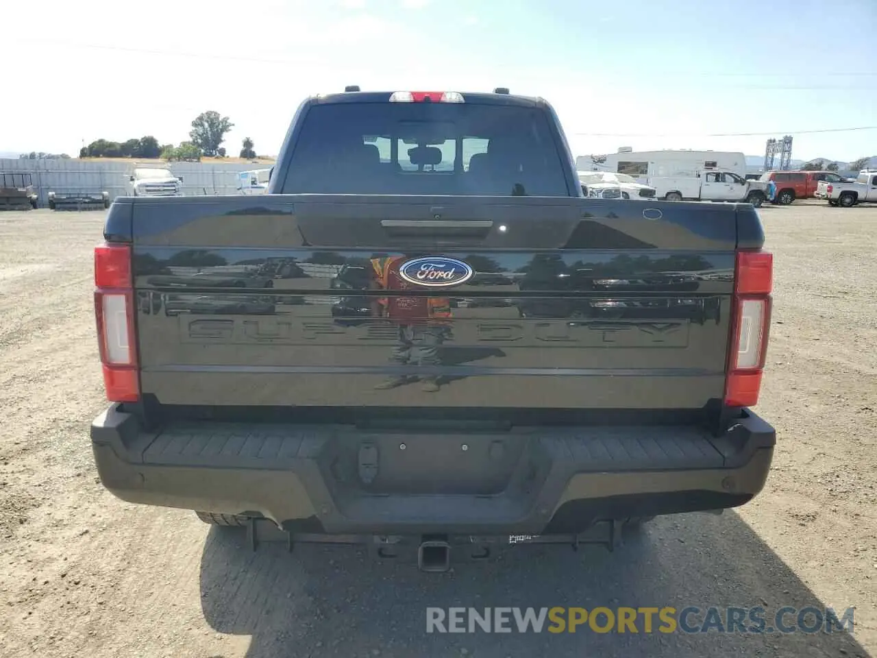 6 Photograph of a damaged car 1FT8W2BT4NEF58030 FORD F250 2022