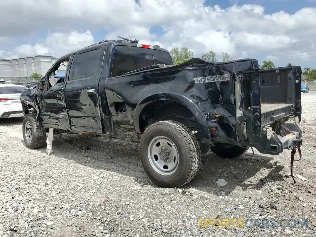 2 Фотография поврежденного автомобиля 1FT8W2BT6NEC98200 FORD F250 2022