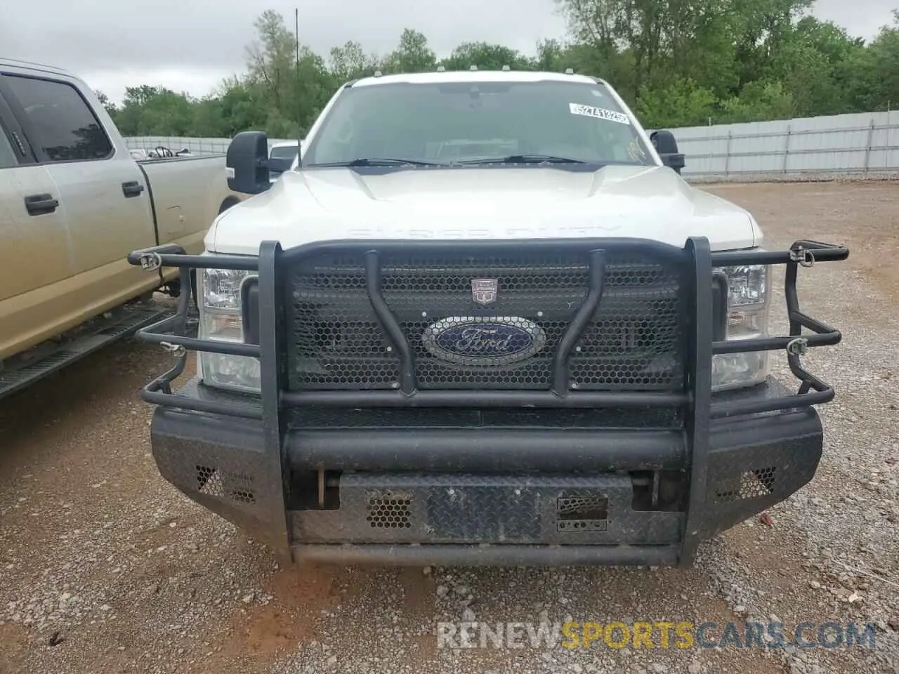 5 Photograph of a damaged car 1FT8W2BT9NED06225 FORD F250 2022