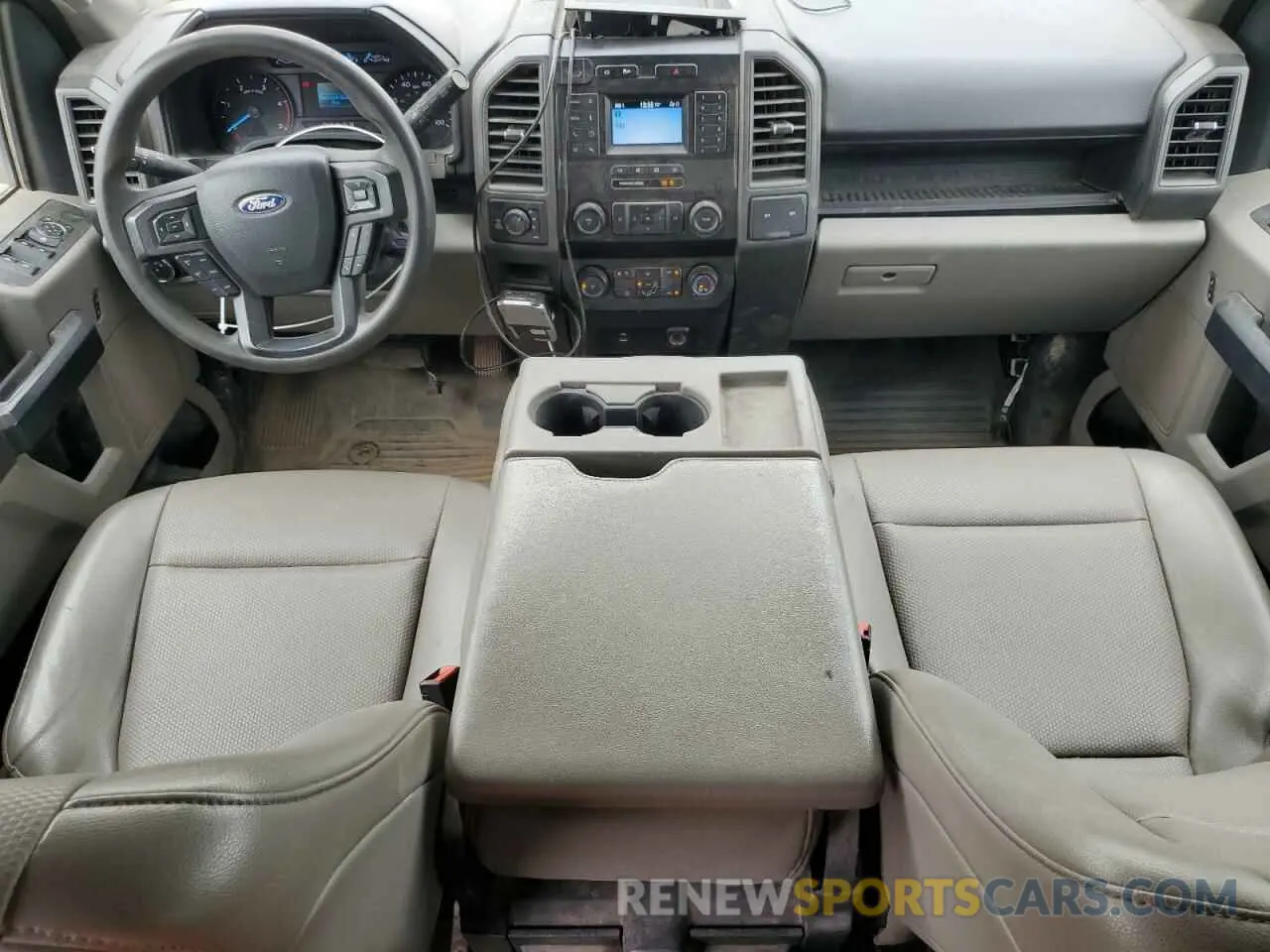 8 Photograph of a damaged car 1FT8W2BT9NED06225 FORD F250 2022