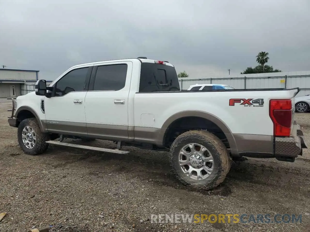 2 Photograph of a damaged car 1FT8W2BTXNEF56492 FORD F250 2022