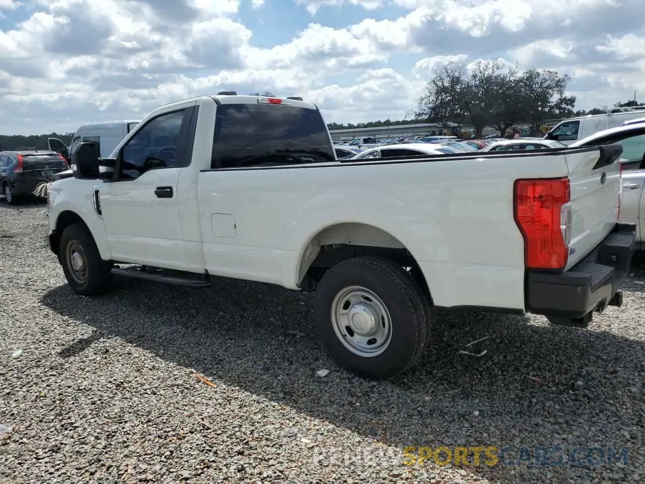 2 Photograph of a damaged car 1FTBF2A60NEF41677 FORD F250 2022