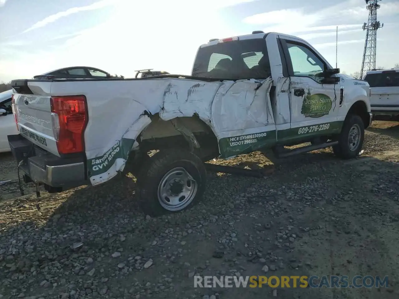 3 Photograph of a damaged car 1FTBF2B66NEG37764 FORD F250 2022