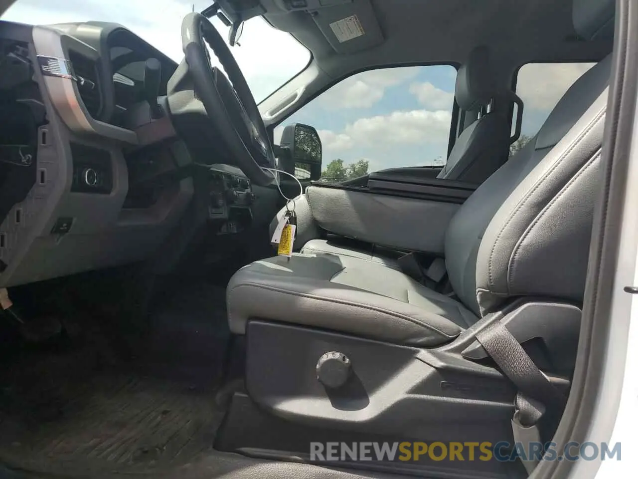 7 Photograph of a damaged car 1FT7W2BA1PED44836 FORD F250 2023
