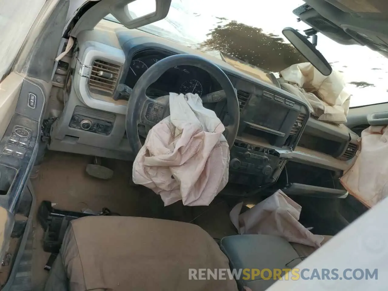 8 Photograph of a damaged car 1FT7W2BT0PEC72190 FORD F250 2023