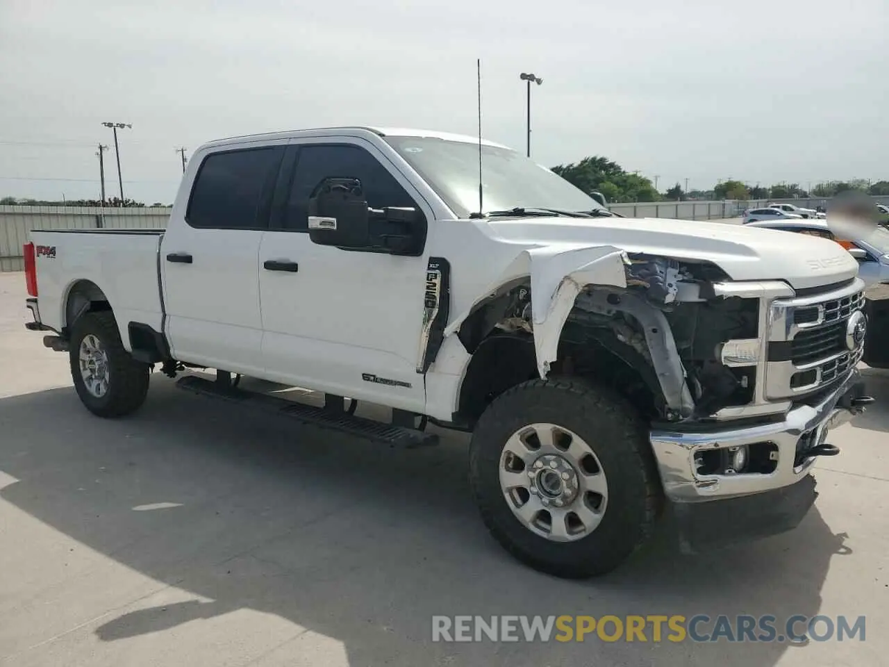 4 Фотография поврежденного автомобиля 1FT7W2BT3PEC29303 FORD F250 2023