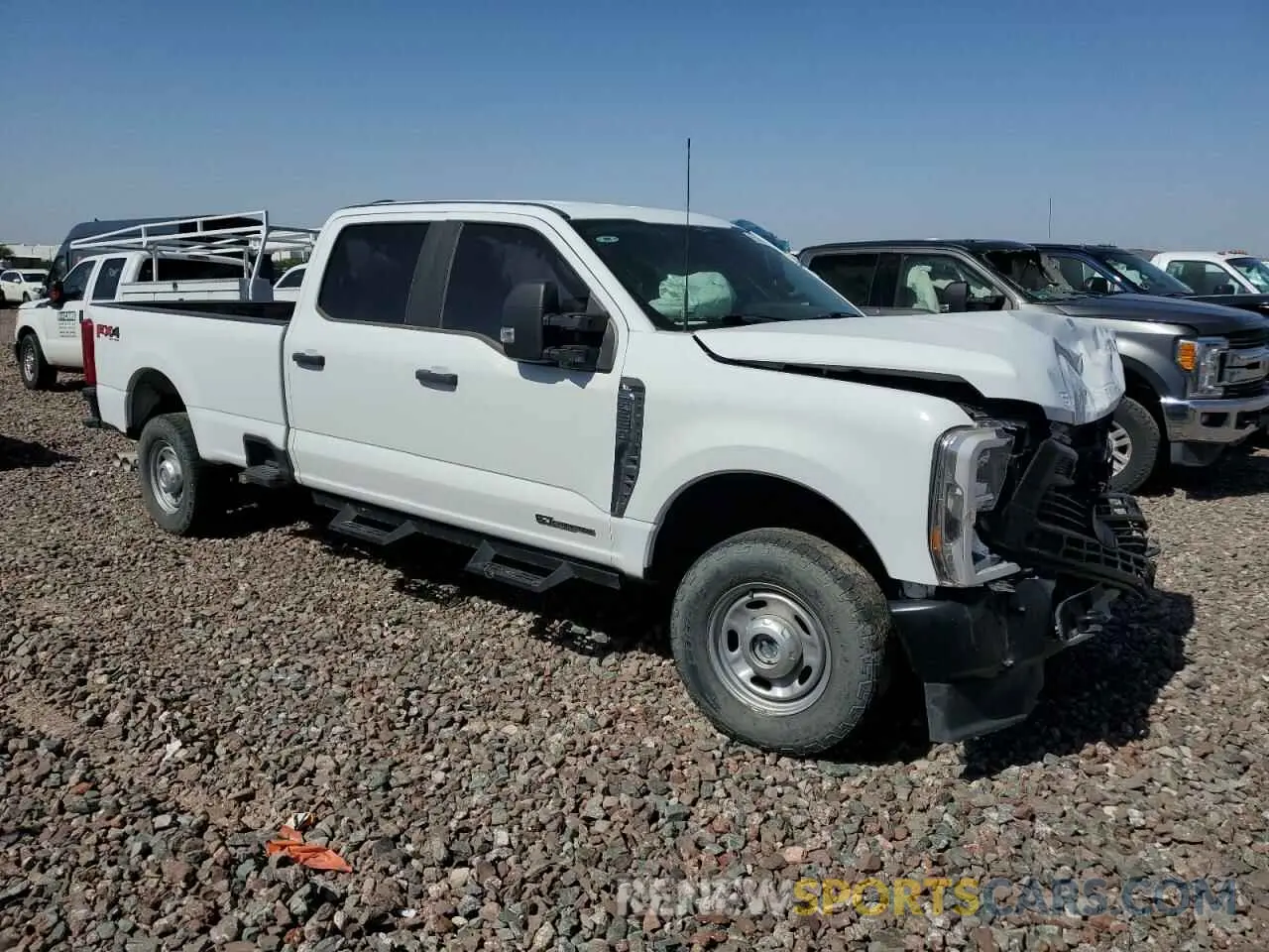 4 Фотография поврежденного автомобиля 1FT7W2BT4PEC42786 FORD F250 2023