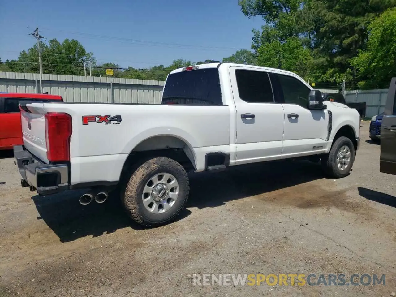3 Photograph of a damaged car 1FT7W2BT5PED75881 FORD F250 2023