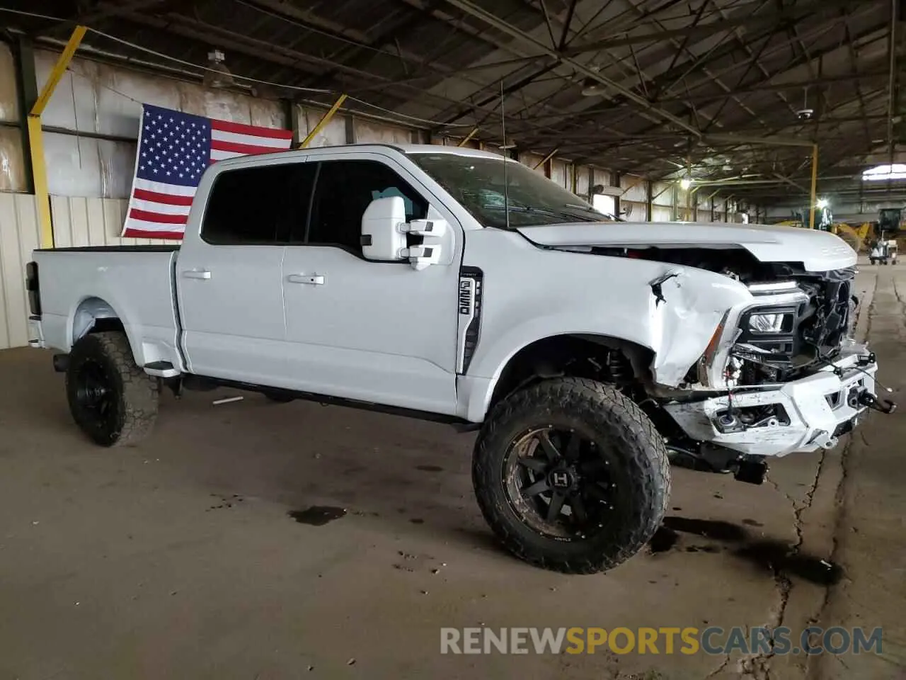 4 Photograph of a damaged car 1FT8W2BM0PEC89245 FORD F250 2023