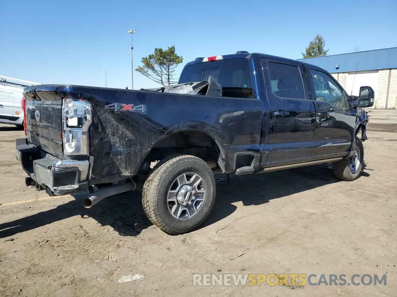 3 Фотография поврежденного автомобиля 1FT8W2BN1PEC22548 FORD F250 2023