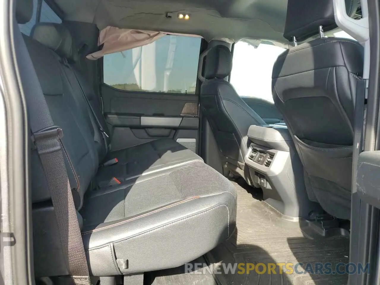 11 Фотография поврежденного автомобиля 1FT8W2BT2PEE20280 FORD F250 2023