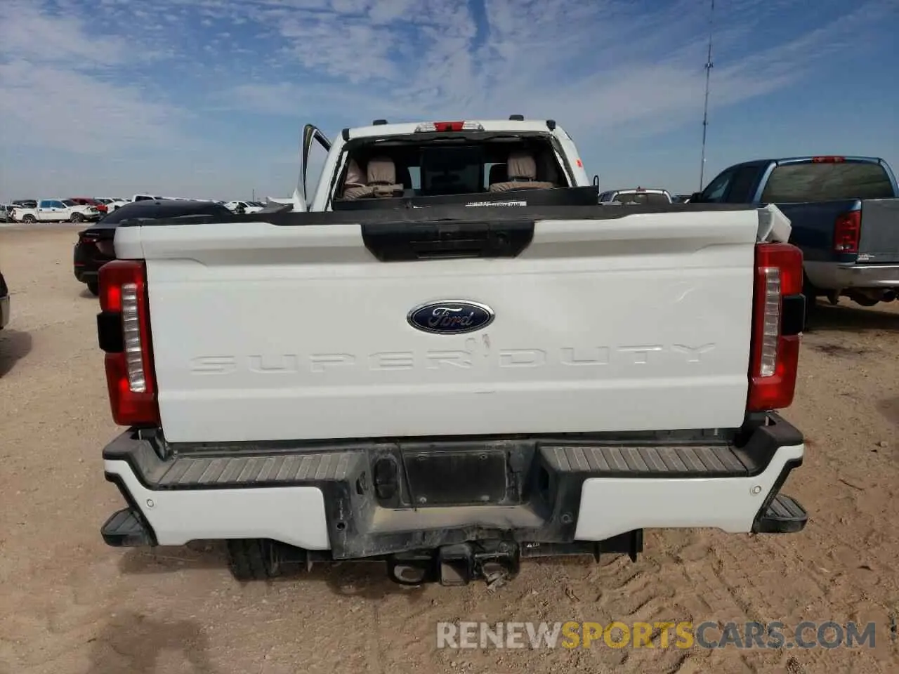 6 Photograph of a damaged car 1FT8W2BT6PED16102 FORD F250 2023