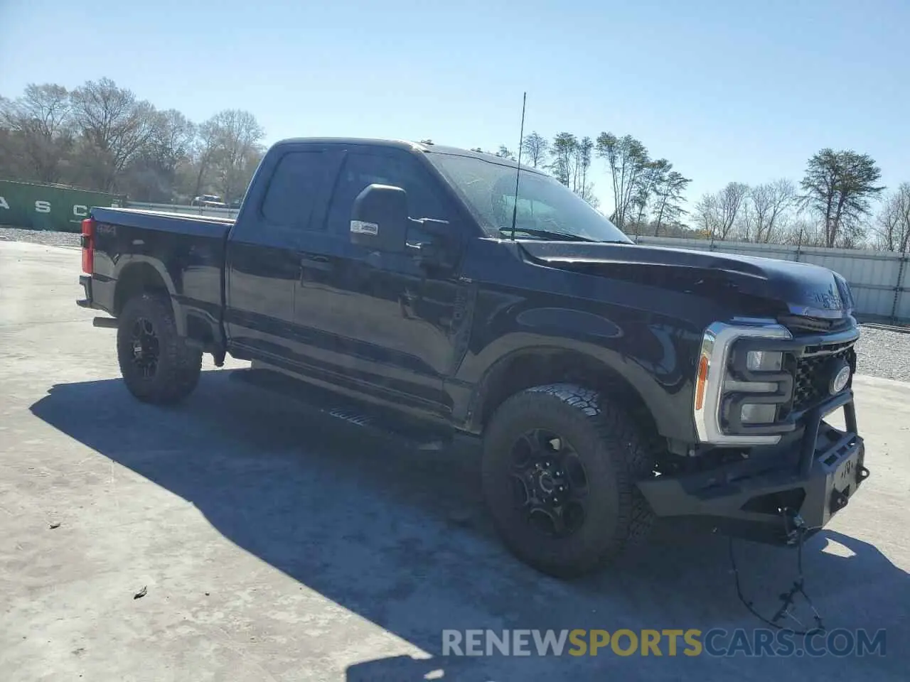 4 Фотография поврежденного автомобиля 1FT8X2BA6PED14930 FORD F250 2023