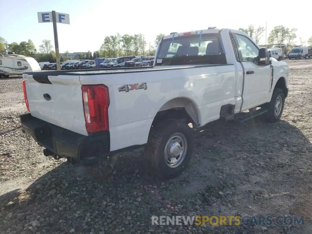 3 Фотография поврежденного автомобиля 1FTBF2BA4PED76965 FORD F250 2023